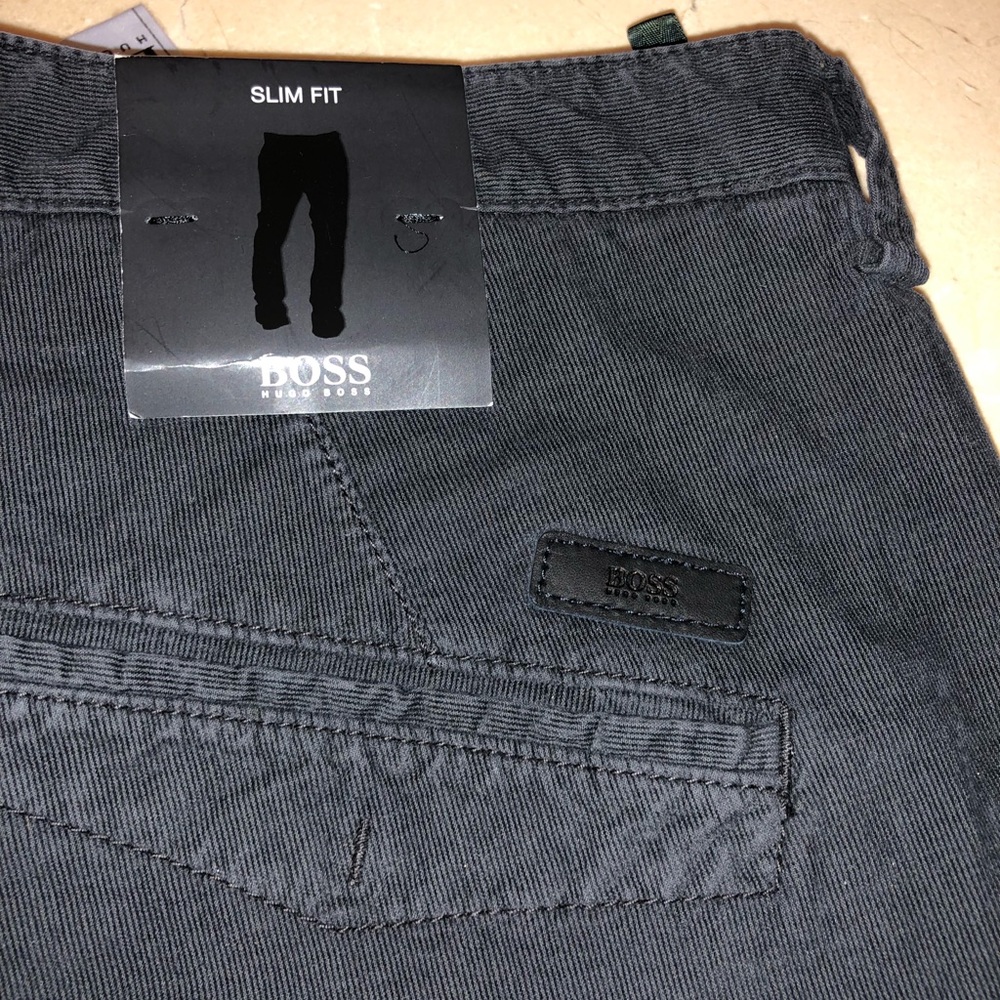 HUGO BOSS SLIM FIT MEN TROUSERS